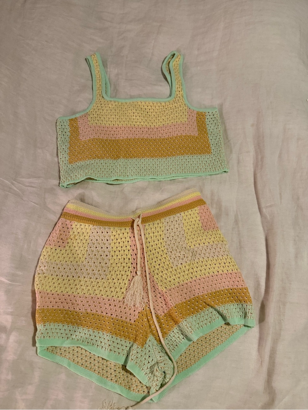 PQ the brand. Anthropology. Pastel Crochet set